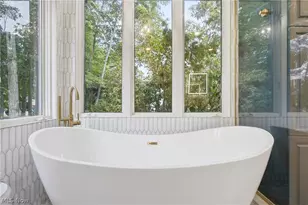 315 Glengarry Dr, Aurora, OH 44202 - Photo 22