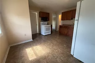 1726 Starkweather Ave, Loveland, OH 44113 - Photo 2