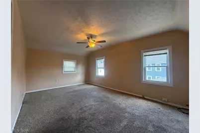1726 Starkweather Avenue #Upper, Loveland, OH 44113 - Photo 4