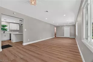 8136 Timberlane Dr, Concord Twp, OH 44077 - Photo 32