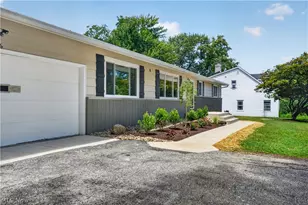 8136 Timberlane Dr, Concord Twp, OH 44077 - Photo 2
