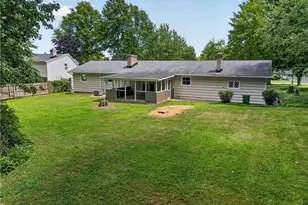 8136 Timberlane Dr, Concord Twp, OH 44077 - Photo 8