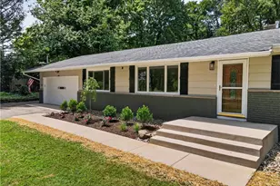 8136 Timberlane Dr, Concord Twp, OH 44077 - Photo 10