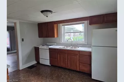 208 W Main Street, New Concord, OH 43762 - Photo 6