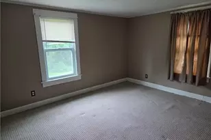 208 W Main St, New Concord, OH 43762 - Photo 10