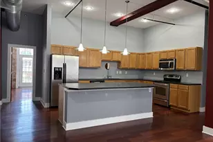1260 W 4th St, Loveland, OH 44113 - Photo 8
