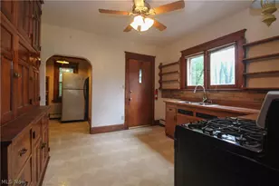 1719 Ohio Ave, Youngstown, OH 44504 - Photo 10