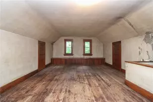 1719 Ohio Ave, Youngstown, OH 44504 - Photo 24