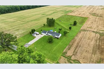 40308 Whitney Road, LaGrange, OH 44050 - Photo 2