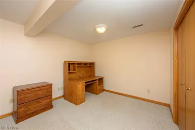 206 Shenandoah Boulevard, Barberton, OH 44203 - Photo 28