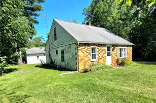 4141 Dunton Rd, Lorain, OH 44055 - Photo 2