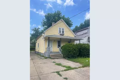 5613 Huss Avenue, Loveland, OH 44105 - Photo 1