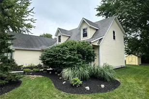 2462 Candlewood Dr, Avon, OH 44011 - Photo 4