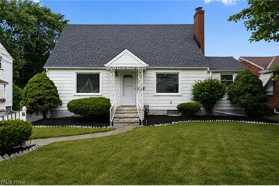 191 E Martin Street, Amherst, OH 44001 - Photo 1