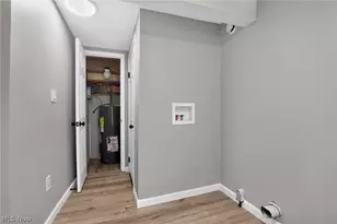 5605 Chagrin Dr, Mentor on the Lake, OH 44060 - Photo 24
