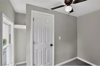 5605 Chagrin Drive, Mentor on the Lake, OH 44060 - Photo 18