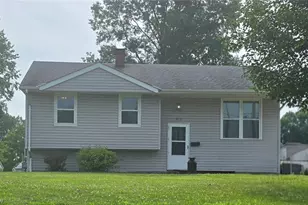 610 Notre Dame Ave, Youngstown, OH 44515 - Photo 2