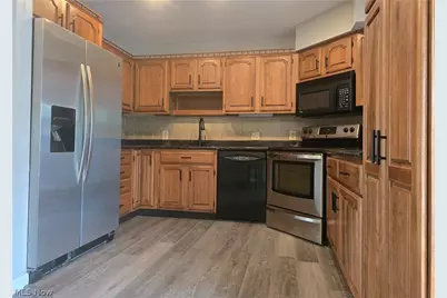 610 Notre Dame Avenue, Youngstown, OH 44515 - Photo 6
