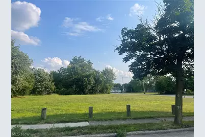 5611 Huss, Loveland, OH 44105 - Photo 2