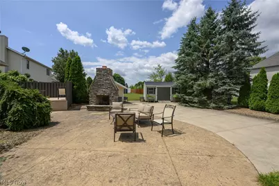 827 Mesa Verde Drive, Barberton, OH 44203 - Photo 8