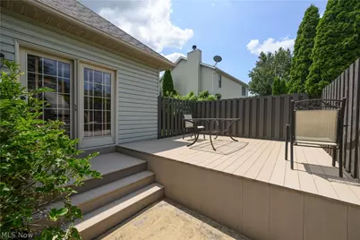 827 Mesa Verde Drive, Barberton, OH 44203 - Photo 12