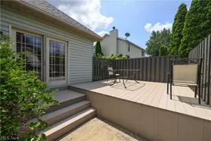 827 Mesa Verde Dr, Barberton, OH 44203 - Photo 12