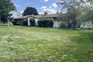 5721 Wiclif Street NE, Canton, OH 44721 - Photo 14
