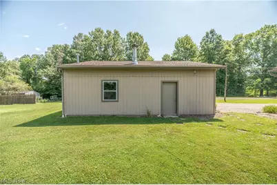 6142 Fairview Road, Austintown, OH 44515 - Photo 38