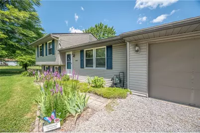 6142 Fairview Road, Austintown, OH 44515 - Photo 4