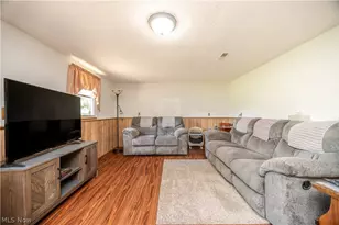 6142 Fairview Rd, Austintown, OH 44515 - Photo 26