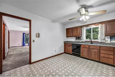 7505 Morley Road, Mentor, OH 44060 - Photo 8