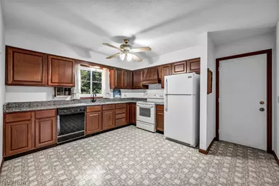 7505 Morley Road, Mentor, OH 44060 - Photo 6