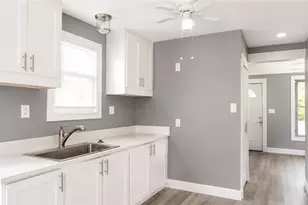 2922 Cory Ave, Akron, OH 44314 - Photo 8