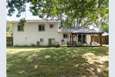 2664 Biscayne Drive, Akron, OH 44319 - Photo 24
