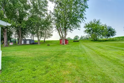 1402 Brookwood Drive, Mogadore, OH 44260 - Photo 30