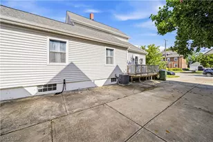 216 2nd St, Fairport Harbor, OH 44077 - Photo 4