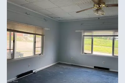 816 Delaware Street, Martins Ferry, OH 43935 - Photo 6
