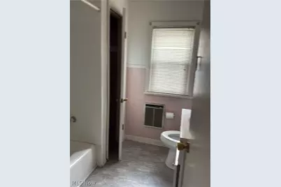 816 Delaware Street, Martins Ferry, OH 43935 - Photo 10