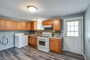 1756 Evergreen Dr, Streetsboro, OH 44241 - Photo 14