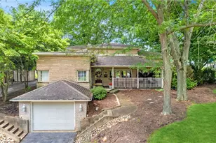 4039 Palisades Dr, Weirton, WV 26062 - Photo 2