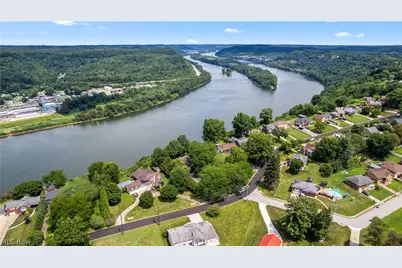 4039 Palisades Drive, Weirton, WV 26062 - Photo 4