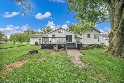 5803 Russia Road, Amherst, OH 44001 - Photo 6
