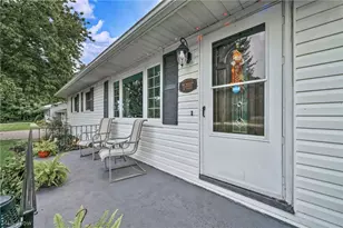 5803 Russia Rd, Amherst, OH 44001 - Photo 4