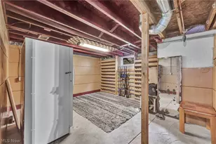5803 Russia Rd, Amherst, OH 44001 - Photo 46