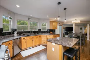 506 Brentwood Blvd, Copley, OH 44321 - Photo 12