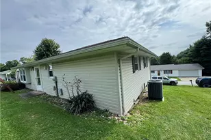 110 Locust Dr, Barnesville, OH 43713 - Photo 8
