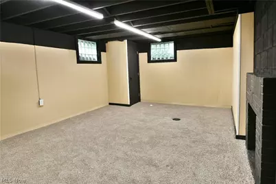 471 N Main Street, Poland, OH 44514 - Photo 40