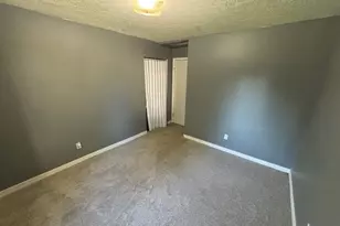 9888 Short Dr, Windham, OH 44288 - Photo 10