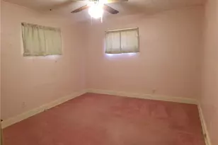 824 Grandview Ave, Coshocton, OH 43812 - Photo 10