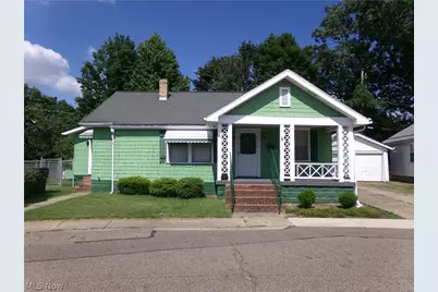 824 Grandview Avenue, Coshocton, OH 43812 - Photo 2